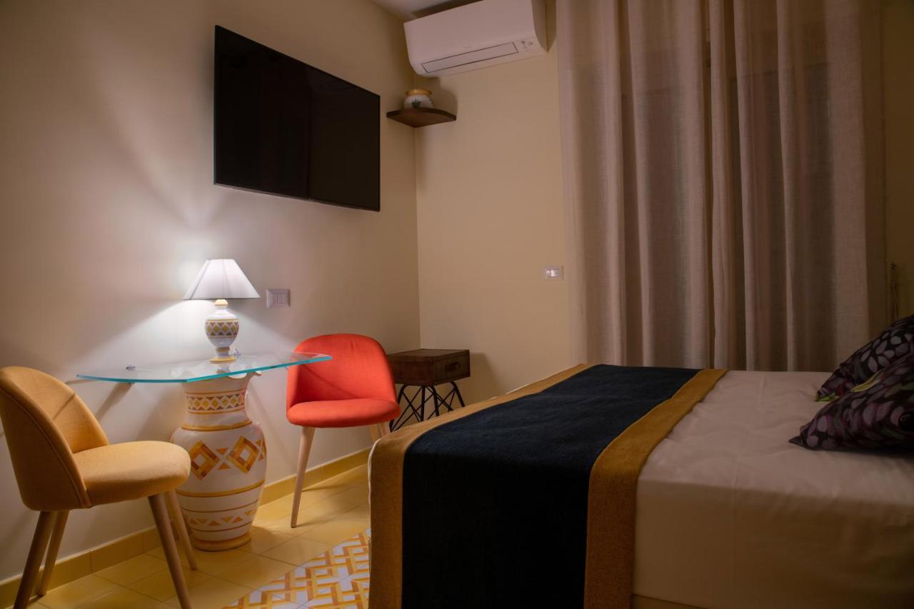 Aquae Romanae Piazza Lauro Сорренто Экстерьер фото